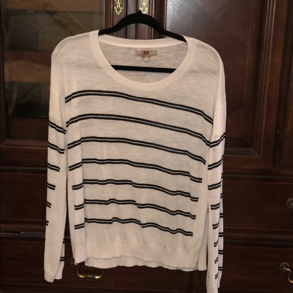 Banana Republic thin sweater